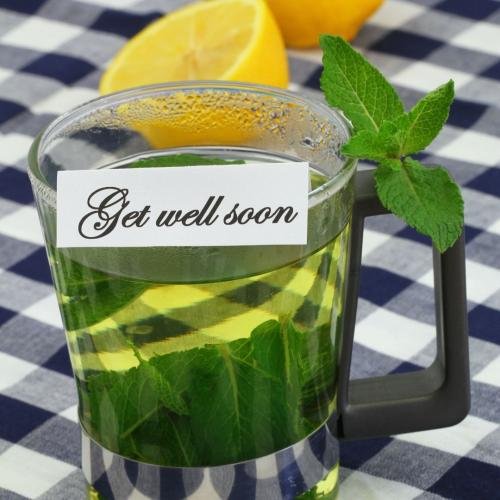 Get well soon with green tea and lemon