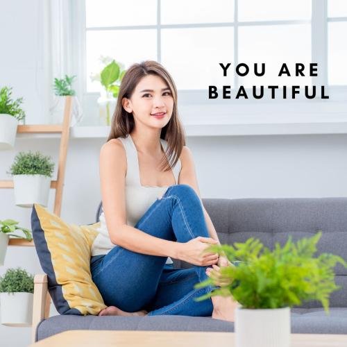 Girl looks beautiful with her sitting style